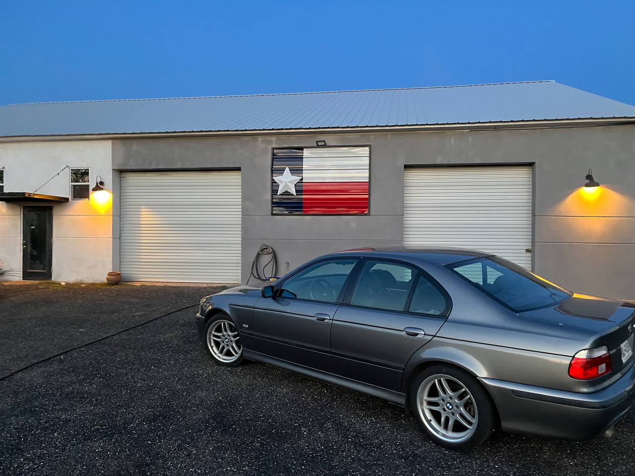 Warehouse front elevation with TubeCrete in Dallas County, Texas